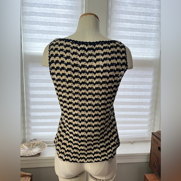 Finity Studio Women’s Sleeveless black & white zig zag woven top size medium - Picture 4 of 5